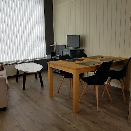 Quarto em Acomodações Particulares Melbu Apartment *